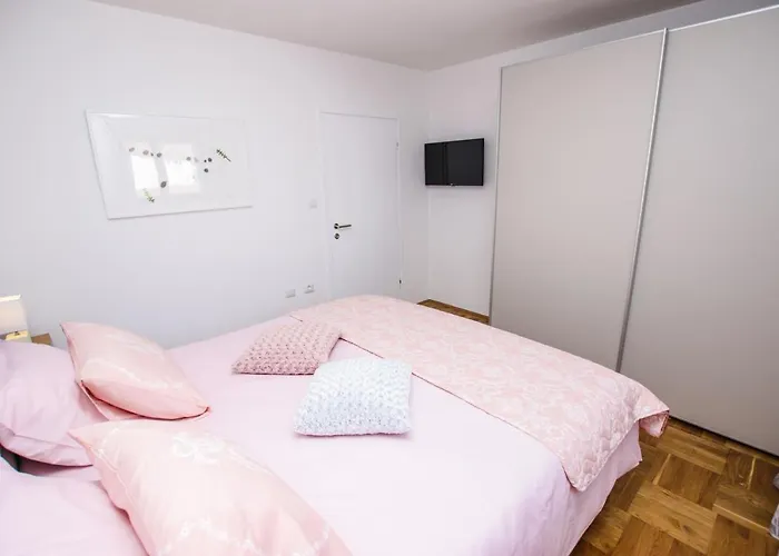 Sole E Mare New Apartment Porec